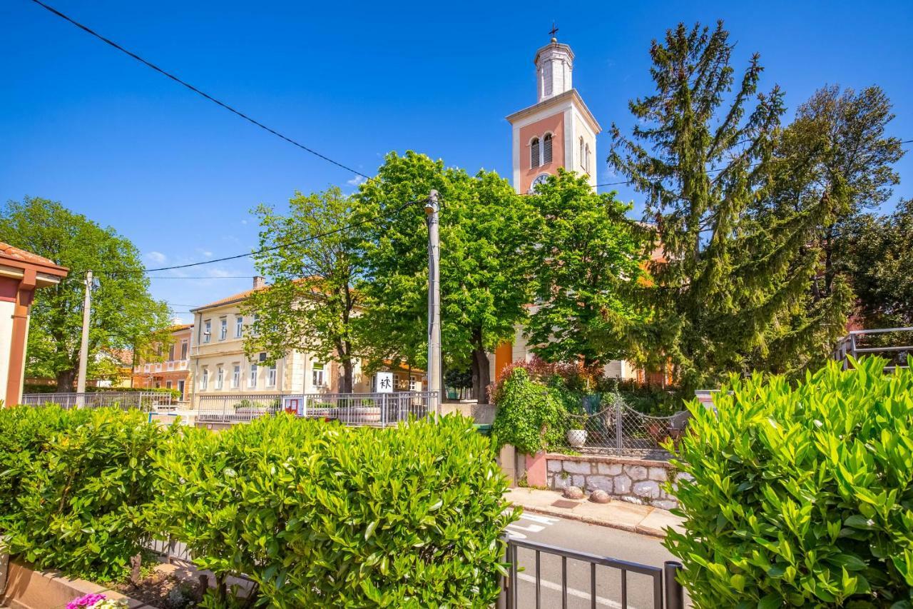 Apartment Lucija Бакар Екстериор снимка